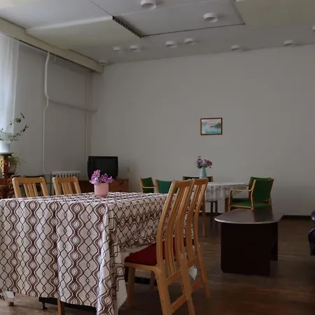 Hostel Louna