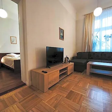 Hostel Louna *