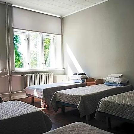 Louna Hostel *